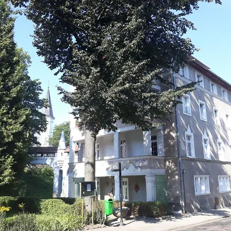 Apartament Pod Zakrytym Mostem Apartment *